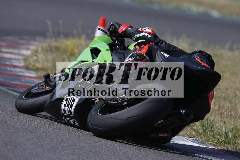 /Archiv-2023/28 05.06.2023 Moto Club Anneau du Rhin/rouge-expert/unklar